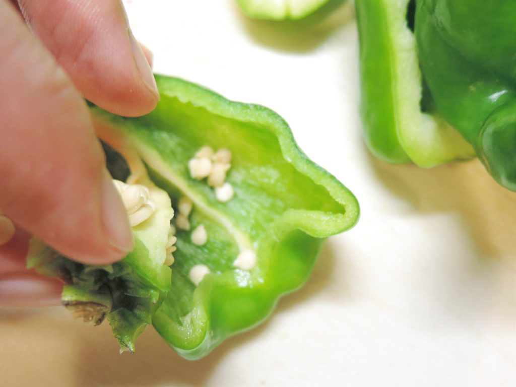 ピーマン レッド 3ケ VF1264RD ディスプレイ パック フェイクフード 野菜 食品サンプル お待たせ! 3ケ