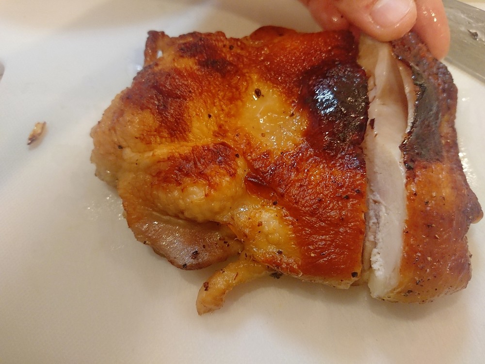 ローストチキンの焼き方研究!表皮をパリッとさせる方法は?