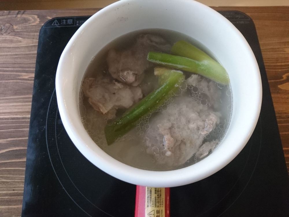 牛すじ肉を早く&やわらかく下茹でするには?時短方法を調査!