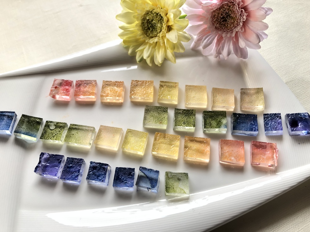 食べられる宝石 キラキラ和菓子 琥珀糖こはくとう を作ってみた フードメッセンジャー 加野 有美 食オタmagazine 食のオタクによる食のオタクのためのマガジン 食オタマガジン