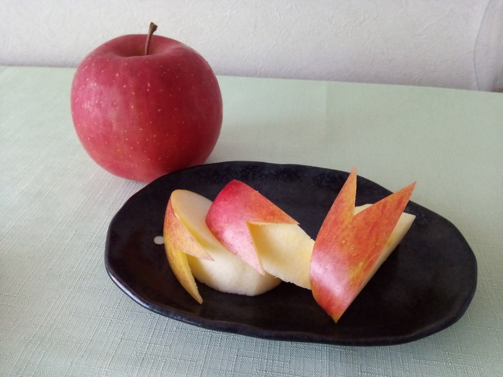 リンゴの変色を防ぐには 塩分濃度や漬ける時間を比べてみた フードメッセンジャー 豊岡 加奈子 食オタmagazine 食のオタクによる食のオタクのためのマガジン 食オタマガジン