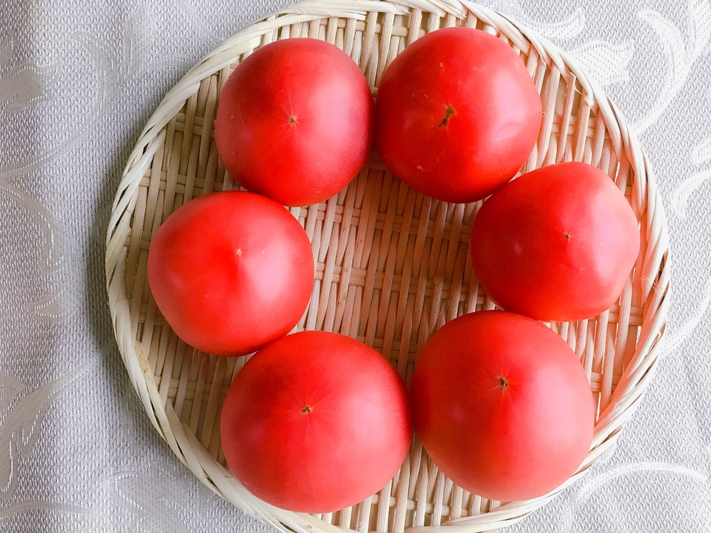 時短でかんたん 野菜の皮むき方法検証 トマト パプリカ 玉ねぎ ニンニク フードメッセンジャー 根本 早苗 食オタmagazine 食のオタクによる食のオタクのためのマガジン 食オタマガジン